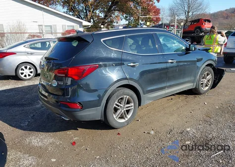 2017 Hyundai Santa Fe Sport 2.4L z USA, uszkodzony, nr VIN 5NMZUDLBXHH044891